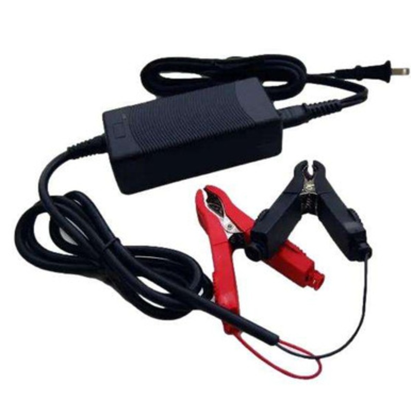 Dakota Lithium 12V 3A LIFEPO4 Battery Charger